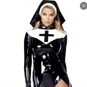 Sexy Halloween Nun costume